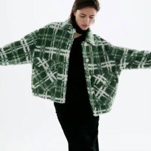 ZARA Women's Combination Plaid Fleece/ Teddy Oversized Jacket Green Size S